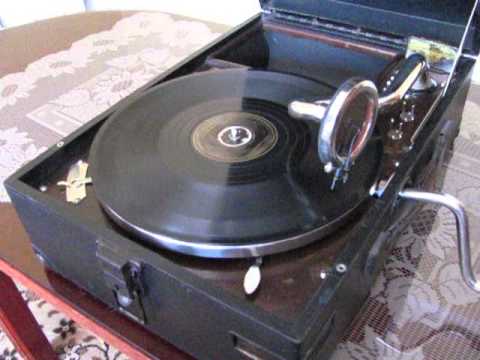 Edy Duchin and his Orchestra - Let´s have a harmony