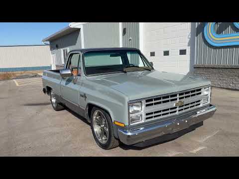 1985 Chevrolet C10 Scottsdale 4-Speed