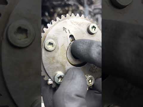 Honda Vvt Actuator installation and understanding lock and unlock positions.