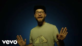 Kadr z teledysku Übermorgen tekst piosenki Mark Forster