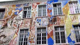 preview picture of video 'Special paint on a building fasade in Salzwedel'