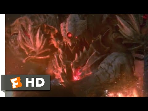 Kingsglaive: Final Fantasy XV (2016) - The Battle for Insomnia Scene (10/10) | Movieclips