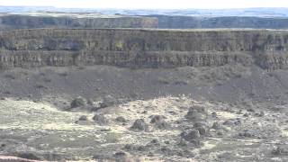 preview picture of video 'Panoramic video of Dry Falls from Visitors Center, Washington state'