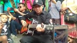 Download lagu SEDIIHH!!! PASHA UNGU HIBUR KORBAN GEMPA-TSUNAMI DI PALU mp3