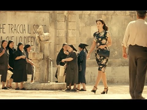 Malèna (2000) - 'Inchini, Ipocriti e Disperazione' scene [1080p]