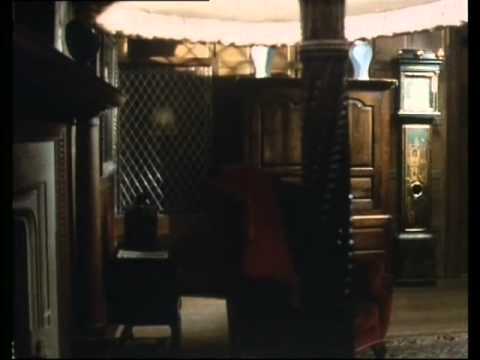 Miss Marple Joan Hickson A Pocket Full of Rye 1985