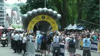 preview picture of video 'Tour de France prologue Liège 2012 Start of riders'