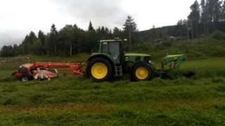 preview picture of video 'Loe/Lilleås Maskin - Forage harvesting with John Deere 7300'