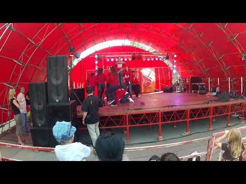 JOHNNY PERFECTO MEČOCH  feat. LADY MEL & HHF STUDENST 2012