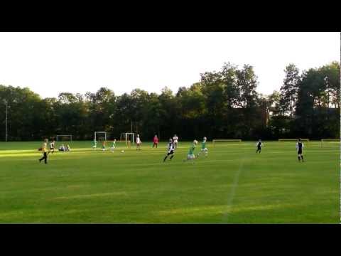 vrije trap Yannick - spel in de eerste helft tegen VVZ E3