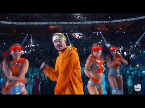 Zion  Lennox Ft. J Balvin - Otra Vez (Live From Premios Lo Nuestro / 2017)