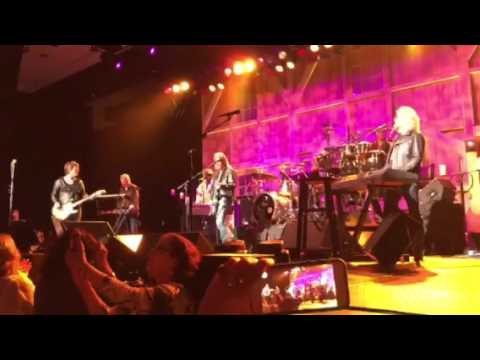 John rzeznik and Daryl hall