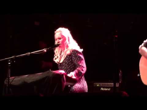 Dirt Road Fortune - Dani Strong Live at The Phoenix in Toronto