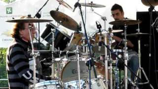TULLIO DE PISCOPO SOUND CHECK MILANO 8 MAGGIO 2010 ( matteo mammoliti drums )