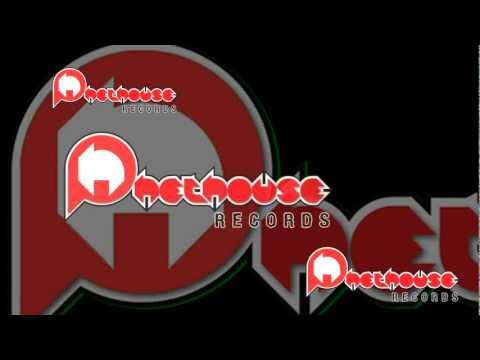 AliveLive.TV interviews Tyler Fleetwood_Owner of Phethouse records.mov