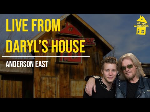 Daryl Hall & Anderson East - Find 'Em, Fool 'Em and Forget 'Em