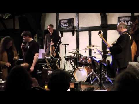 World's Greatest Jazz Musician Benny Goodman, Roan Kearsey-Lawson UK jazz Vibes Players