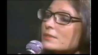 Nana Mouskouri  -  He Moved Trough The Fair  -   In Live   - 1982 -