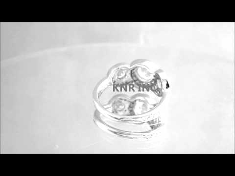 14K WHITE GOLD ROUND CUT DIAMOND BEZEL ENGAGEMENT RING THREE STONE  2.00CTW - KNR INC - 0.17