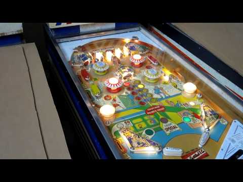 Gottlieb Cross Town pinball machine