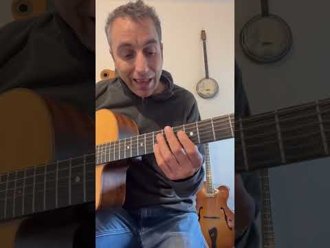 Django's Improvisation Tip: Am over C (Magic Shape)