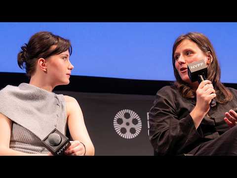 Sandra Wollner and Carla Hüttermann on Everytime