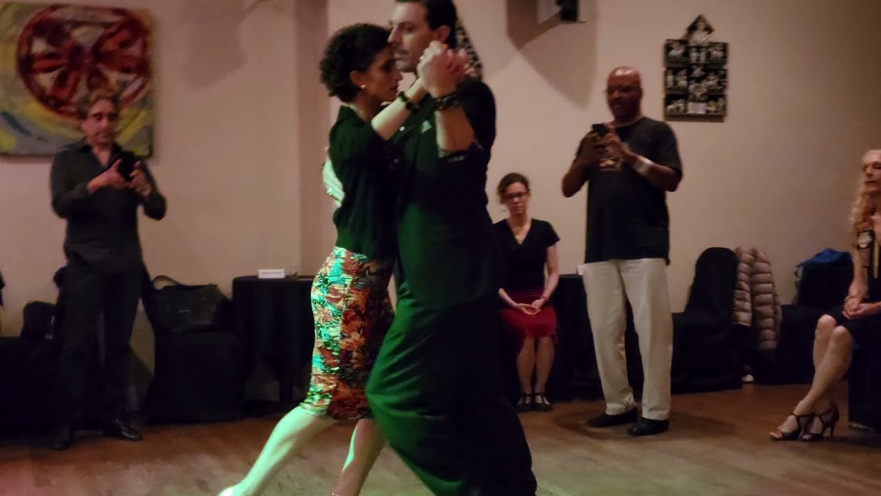 Argentine tango class - Ganchos: Florencia Borgnia & Marcos Pereira: Cachirulo