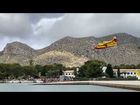 Show mit Wasserflugzeug