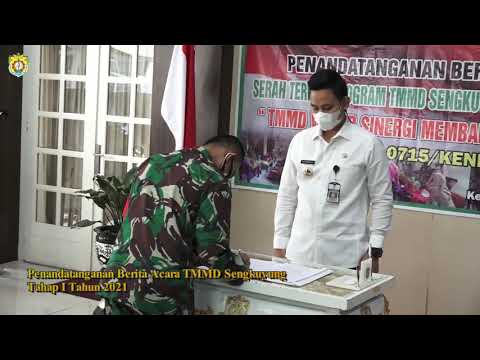 BUPATI KENDAL MENANDATANGANI BA TMMD SEKALIGUS MENINJAU LOKASI KEGIATAN