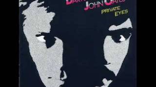 Daryl Hall & John Oates - Tell Me What You Want