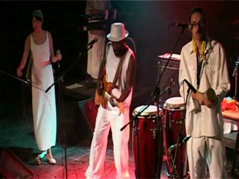 Clinton Fearon & Boogie Brown Band - Live at Reggae Bash (Lyon) Part2-6.mpg