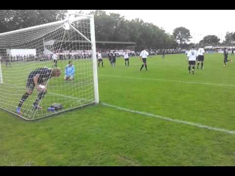 TSVLonga - Willem II - 0-1 - Ryan Sanusi - eindstand: 0-3 - 9-7-2012