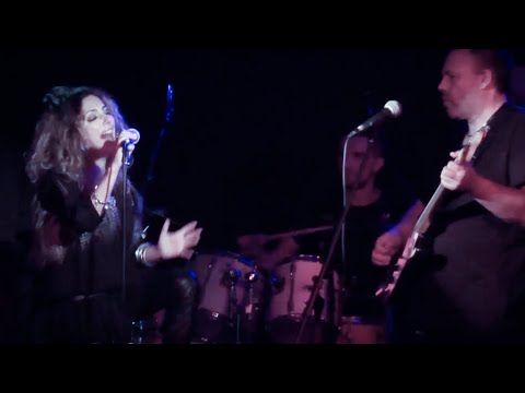 EVA CARBONI LIVE WITH MICK SIMPSON AND VIC MARTIN, Good Times.