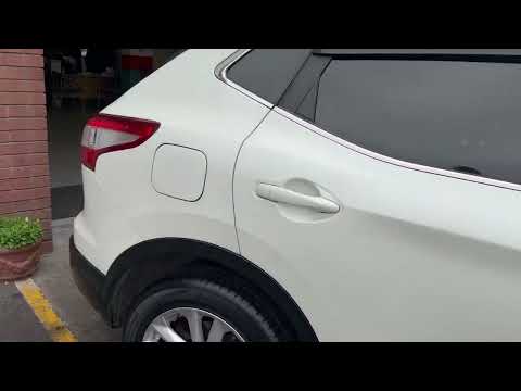 Nissan Qashqai 1.2T PREMIUM 5DR - PANROOF - Image 2