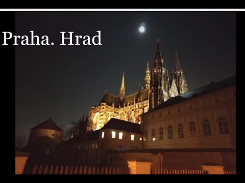 Pražský hrad a Zlatá ulička.