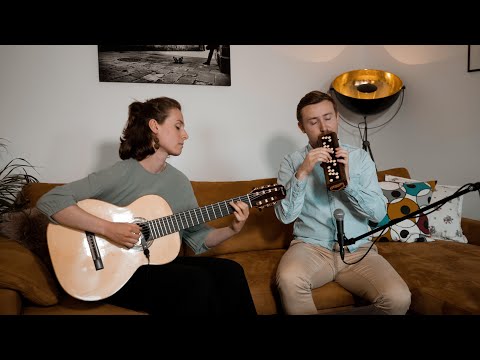Grazie - Bistro Fada - Living Room Session / Musette Waltz (Midnight In Paris Cover)