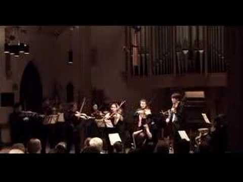 A Far Cry - Corelli: Concerto Grosso Op.6/9 in F