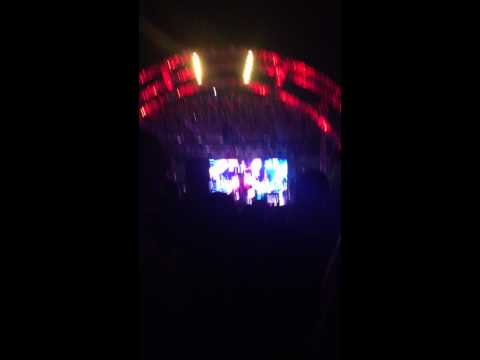 Laidback Luke EDC 2012 Clip from Set - MERCY, DMX, How We Do, Turbulence