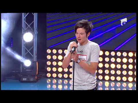 &ldquo;Coco must DIE!&rdquo; - Cheloo il trimite la fotografiat comete