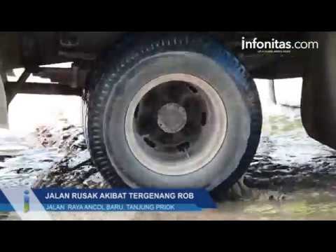 Jalan Rusak Akibat Tergenang ROB Jalan Rusak Akibat Tergenang ROB