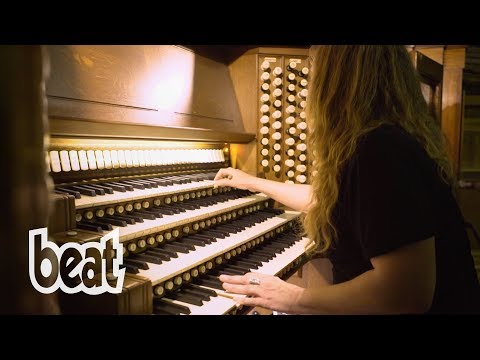 Taipan Tiger Girls playing at the Melbourne Town Hall