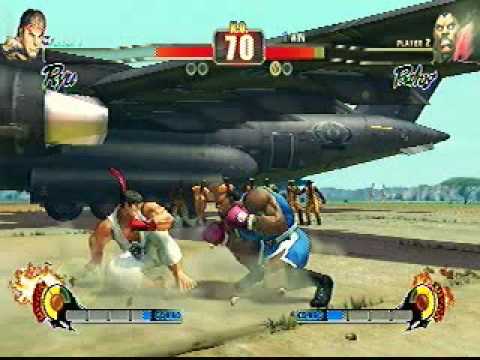 Holiday Bash Street Fighter 4 Grand Finals - chamelio vs toxi