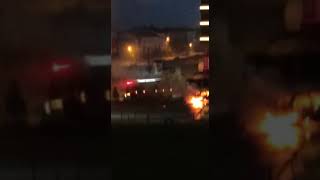 Bafra'da Direğe Çarpan Otomobil Cayır Cayır Yandı 