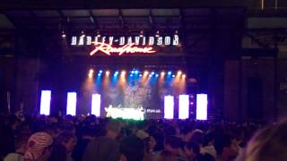 Bird sings why the caged I know by Atmosphere live