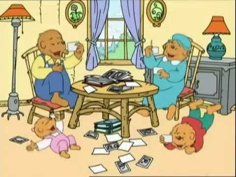 The Berenstain Bears: By The Sea / Catch The Bus - Ep. 25
