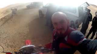 preview picture of video 'xr650r algieria timimoun - crash on the dunes'