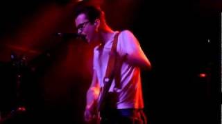 Tom Vek - Someone Loves You @ Nottingham Rescue Rooms 13.11.11