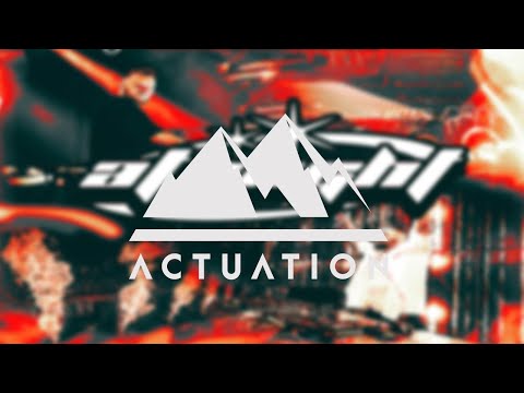 Skytech, The M & Lena Leon - At Night