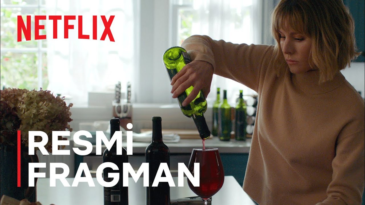 The Woman in the House Across the Street from the Girl in the Window Fragman