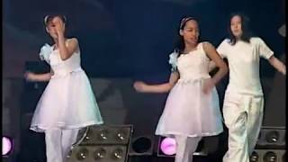 S.E.S (에스이에스) - Dreams Come True (Live @ Dream Concert 1999)